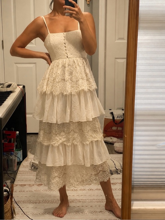 Dresses & Skirts - NWT Alice McCall Romantic Tiered Lace Midi Wedding Dress